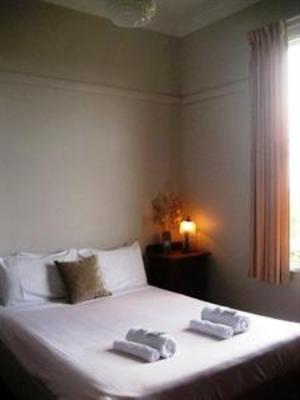 фото отеля The Cecil Guesthouse