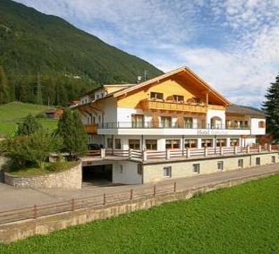 фото отеля Hotel Foestlerhof