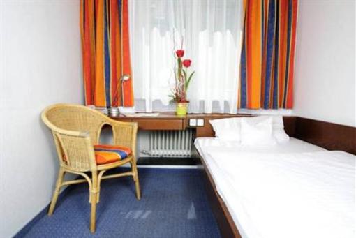 фото отеля Insel-Hotel Lindau