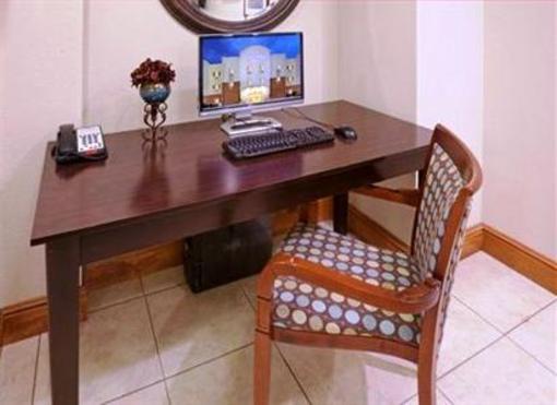 фото отеля Candlewood Suites Longview