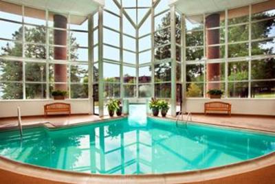 фото отеля Sheraton Richmond Park South Hotel