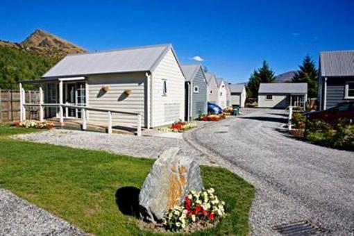 фото отеля Arrowtown Born of Gold Holiday Park