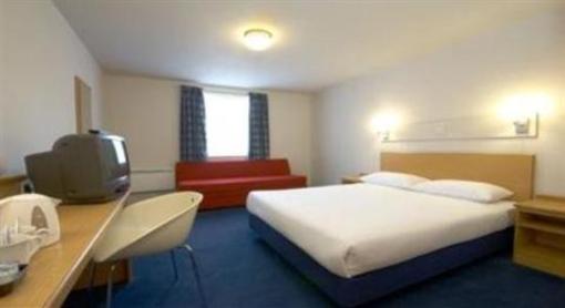 фото отеля Travelodge Airport Hotel Aberdeen