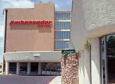 фото отеля Ambassador Hotel Victorville