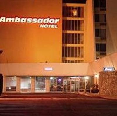 фото отеля Ambassador Hotel Victorville