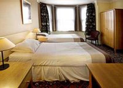 фото отеля Sportsview Guest House