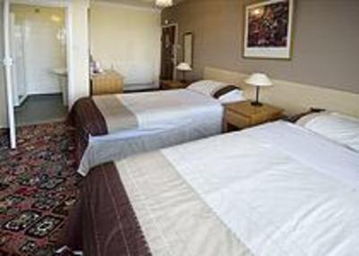 фото отеля Sportsview Guest House