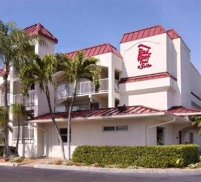 фото отеля Red Roof Inn and Suites Naples