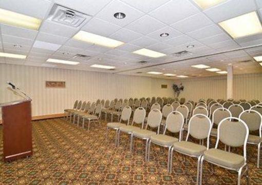 фото отеля Quality Inn & Suites North Platte