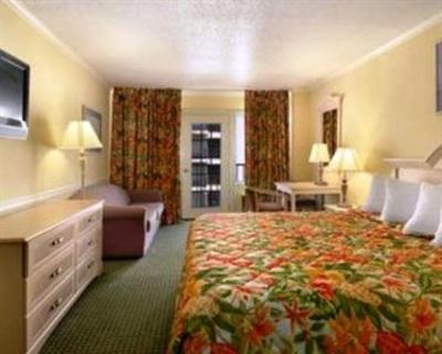 фото отеля Howard Johnson Oceanfront Plaza Hotel