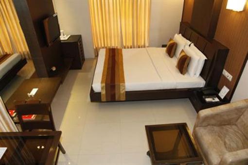 фото отеля Hotel Accolade Ahmedabad
