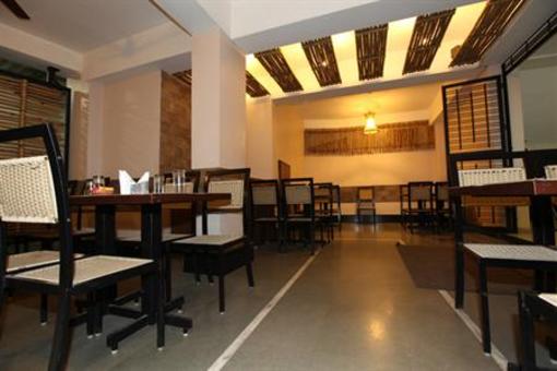 фото отеля Hotel Accolade Ahmedabad