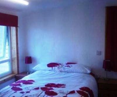 фото отеля Queens Walk Guest House Peterborough