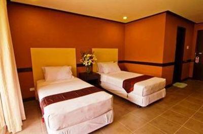 фото отеля Camp Holiday Resort Samal