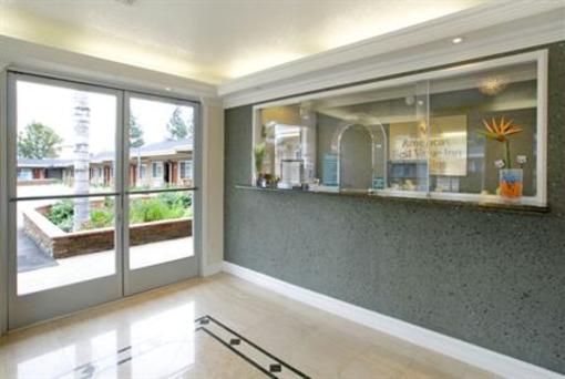 фото отеля Americas Best Value Inn San Bernardino