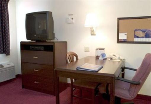 фото отеля Candlewood Suites - Boston Braintree