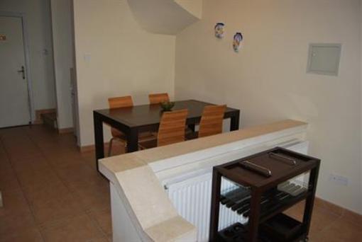фото отеля Agrino Hotel Apartments