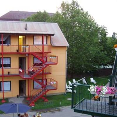 фото отеля Hostel Sunshinehouse Berlin