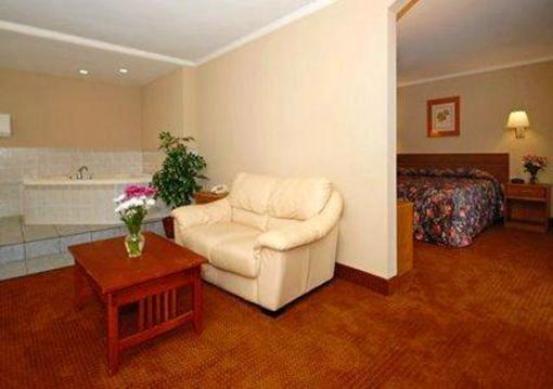 фото отеля Econo Lodge Newark