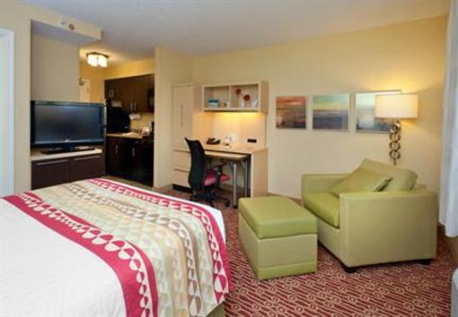 фото отеля TownePlace Suites Pensacola