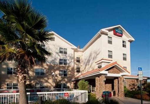 фото отеля TownePlace Suites Pensacola