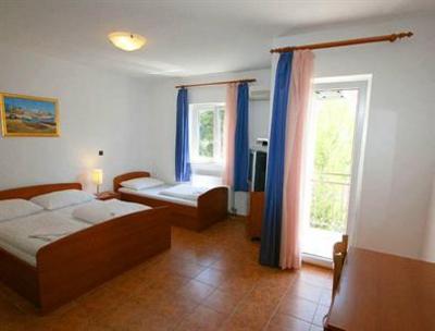 фото отеля Villa Paula Hotel Okrug Gornji