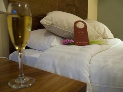фото отеля Days Hotel Chester North Sealand