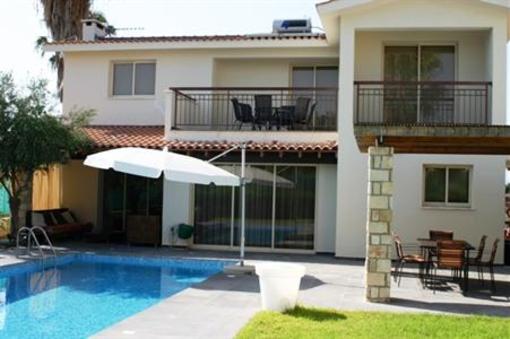 фото отеля Sea Breeze Holiday Villas Paphos