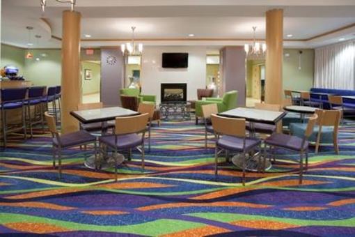фото отеля Holiday Inn Express Hotel & Suites Rock Springs Green River