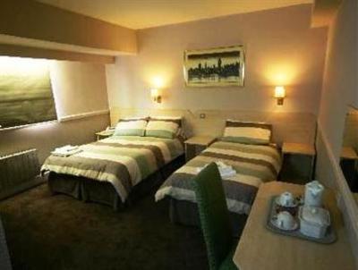 фото отеля Holtwhites Hotel London