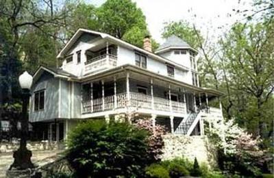 фото отеля Arsenic and Old Lace Bed and Breakfast Inn
