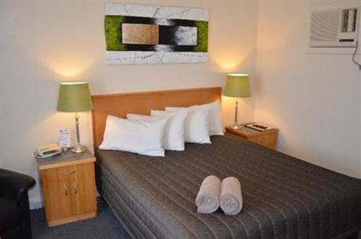 фото отеля Arkana Motor Inn & Terrace Apartments