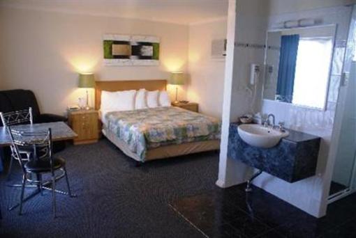 фото отеля Arkana Motor Inn & Terrace Apartments
