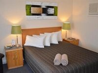 Arkana Motor Inn & Terrace Apartments