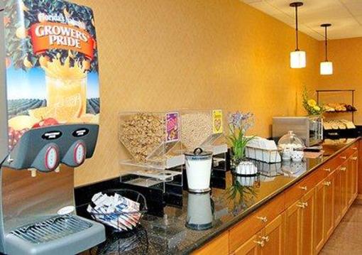 фото отеля Comfort Inn & Suites Great Barrington