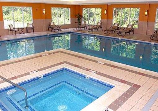 фото отеля Comfort Inn & Suites Great Barrington