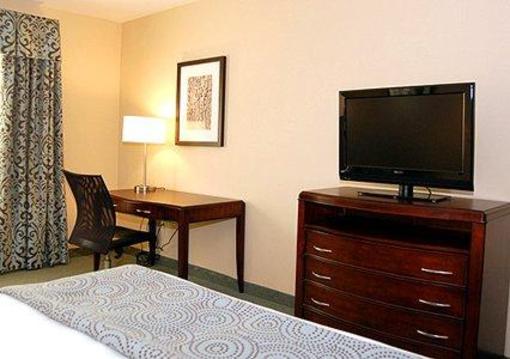 фото отеля Comfort Inn & Suites Great Barrington