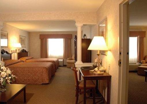 фото отеля Comfort Inn & Suites Great Barrington