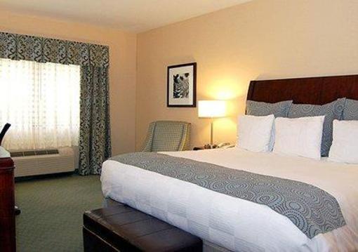 фото отеля Comfort Inn & Suites Great Barrington