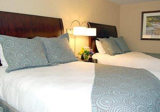 фото отеля Comfort Inn & Suites Great Barrington
