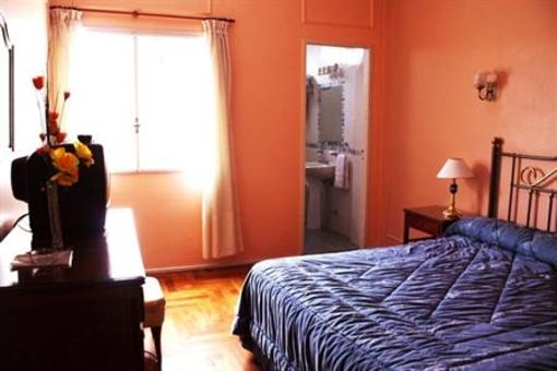фото отеля Hotel Lyon Buenos Aires