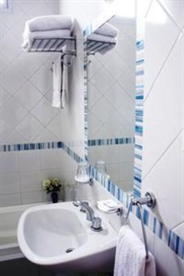 фото отеля Hotel Lyon Buenos Aires