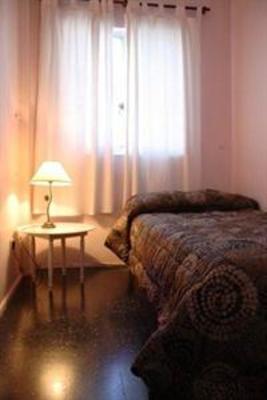 фото отеля Hotel Lyon Buenos Aires