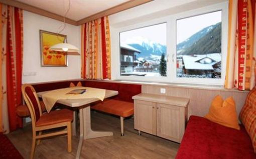 фото отеля Hotel Garni Villa Knauer Mayrhofen