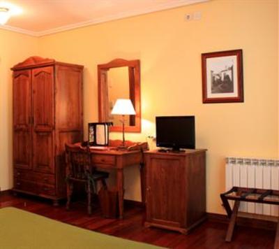 фото отеля Hotel San Clemente Santiago de Compostela