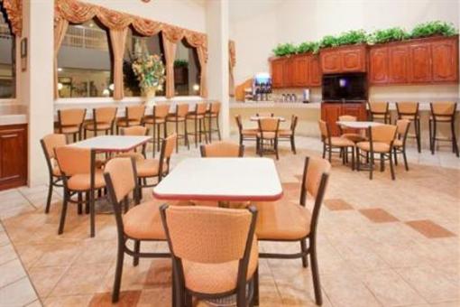 фото отеля Holiday Inn Express Hotel & Suites Fort Worth West