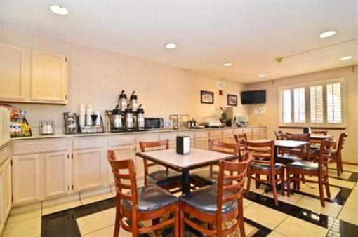 фото отеля BEST WESTERN Sunland Park Inn