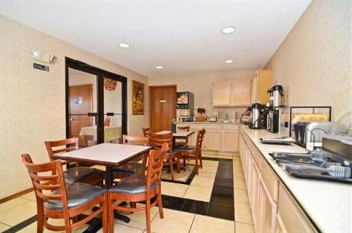 фото отеля BEST WESTERN Sunland Park Inn