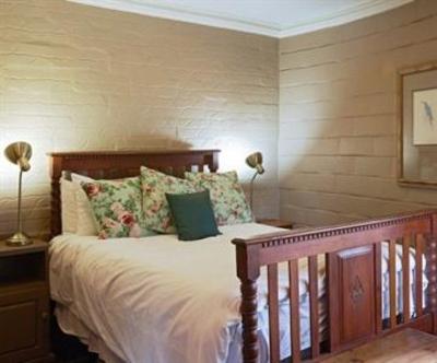 фото отеля Birdsong Cottage