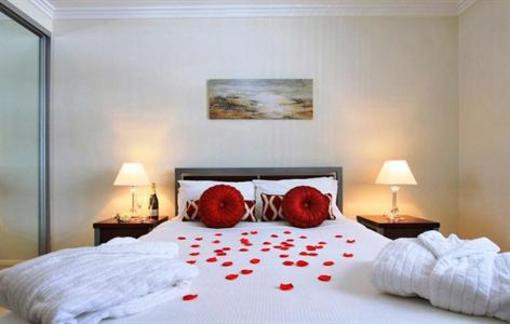 фото отеля Salt Serviced Apartments